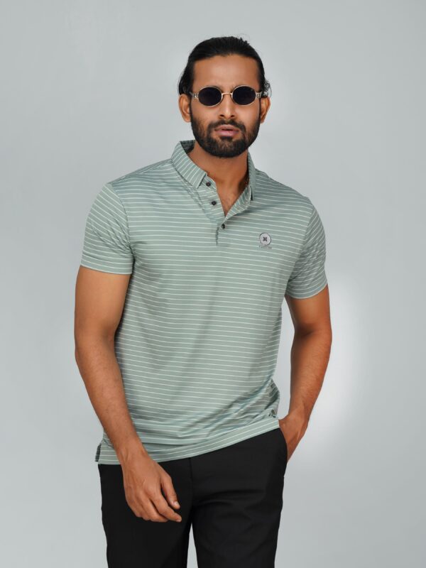Men’s Jacquard Nylon Seamless Polo - Image 3